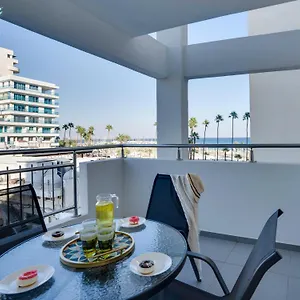 Airbnsea Centre Side Sea View דירה