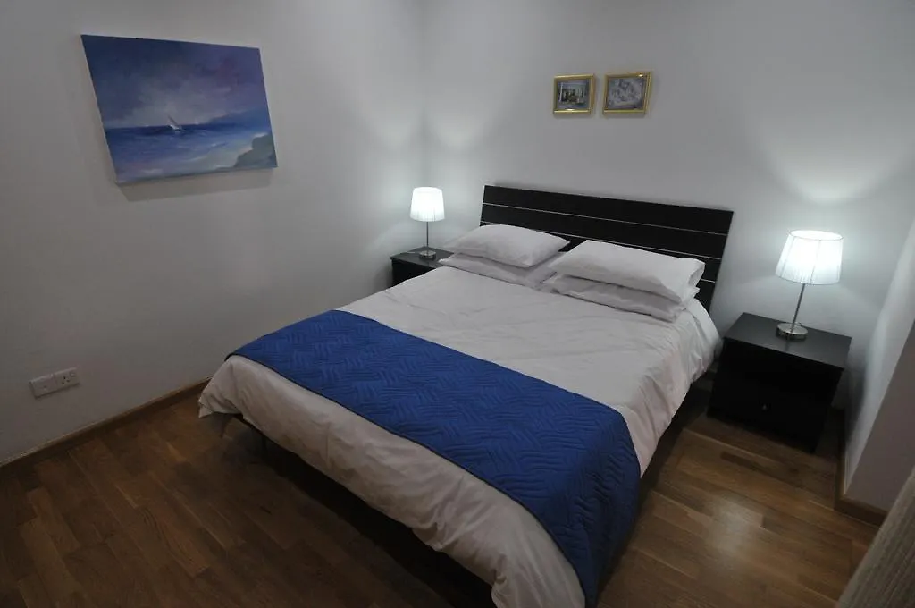 לרנקה Ithaki Phinikoudes Apartment No. 102